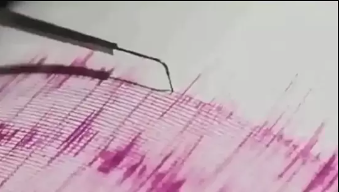 Severe quakes being felt in real time in northern India 2023 1