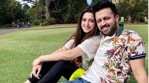The musician gives the first sight of his daughter with Sara Bharwana 2023 2