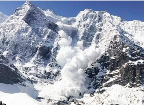 Sikkim avalanche kills 6 tourists, burying 150; BRO rescues 2023 7