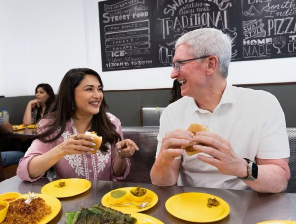 Tim Cook, the CEO of Apple, meets Ambani and Chandra in Mumbai 2023 1