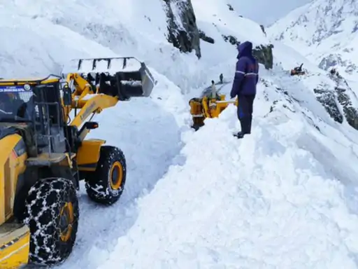 Sikkim avalanche kills 6 tourists, burying 150; BRO rescues 2023 5