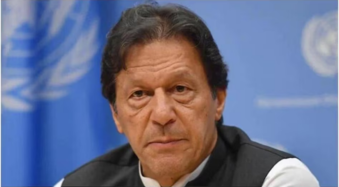 Imran Khan was detained outside Islamabad high court 2023 9