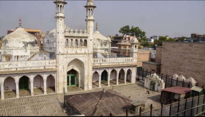 Allahabad high court permits carbon-dating of Gyanvapi mosque's "Shivling." 2023 1